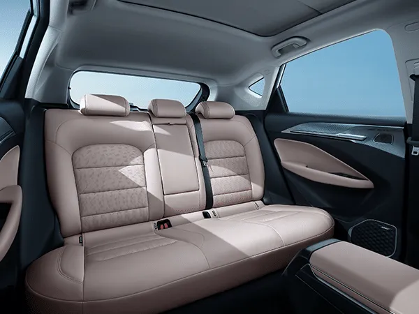 Discover Geely Geely Geometry C Exterior Interior Images.Find all aspects and details of cars.