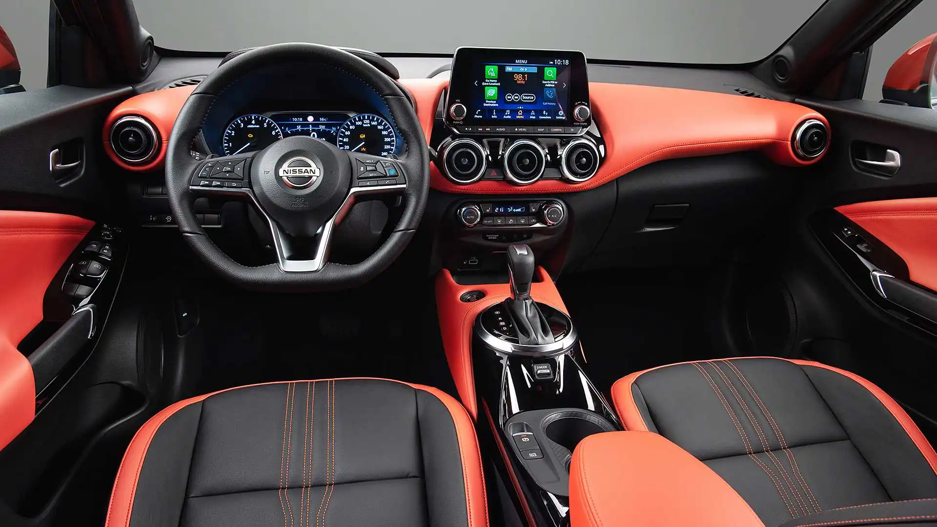 Discover Nissan Nissan Juke Exterior Interior Images.Find all aspects and details of cars.