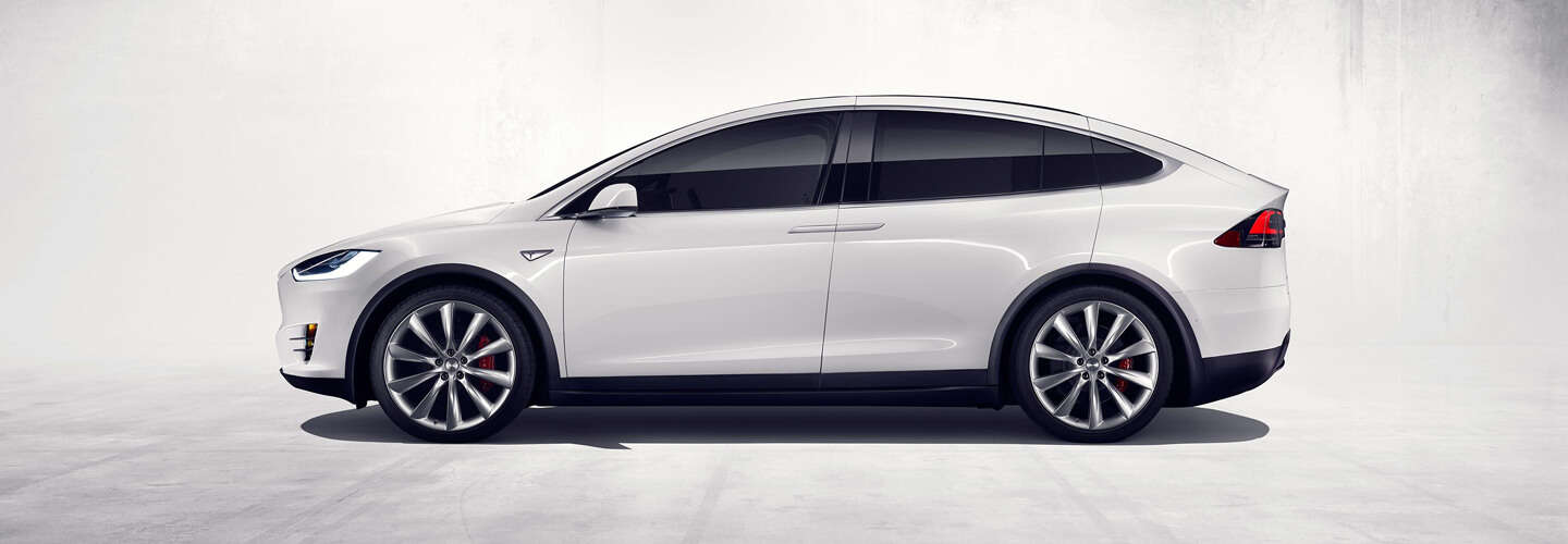 the 4th official image of Tesla Model X.