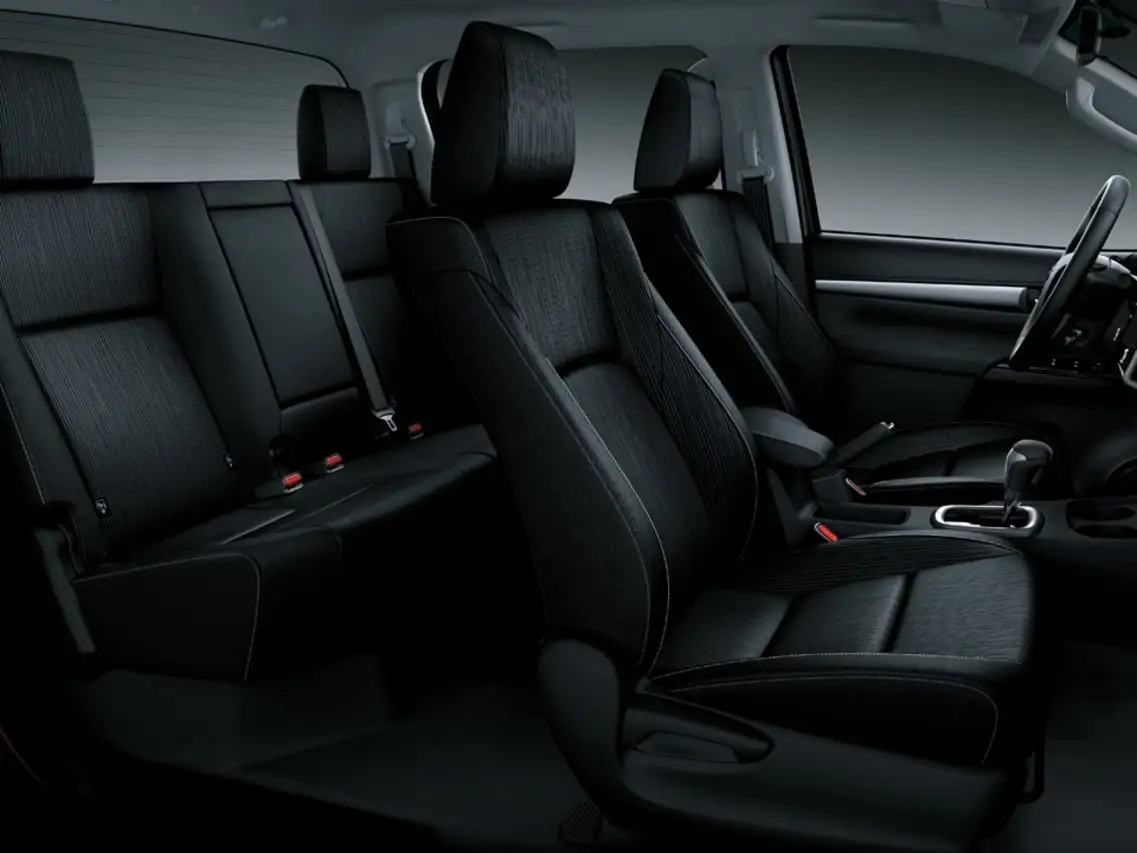 Discover Toyota Toyota Hilux Exterior Interior Images.Find all aspects and details of cars.