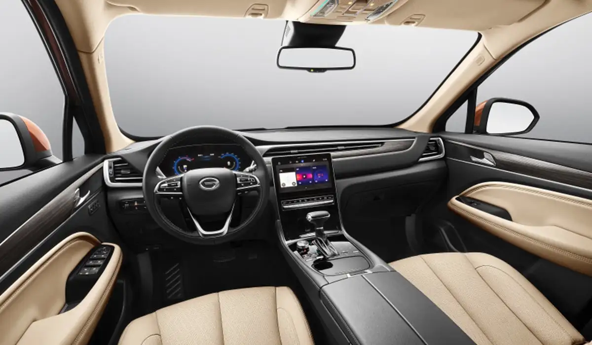 Discover GAC Trumpchi GAC GS5 Exterior Interior Images.Find all aspects and details of cars.