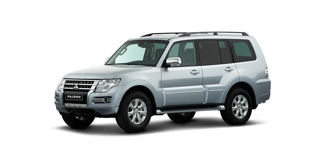 Discover Mitsubishi Mitsubishi Pajero Mitsubishi Pajero 2024 3.5L 3 Door mid Exterior Interior Images.Find all aspects and details of cars.