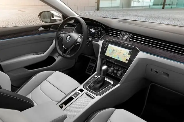 Discover Volkswagen Volkswagen Arteon Exterior Interior Images.Find all aspects and details of cars.