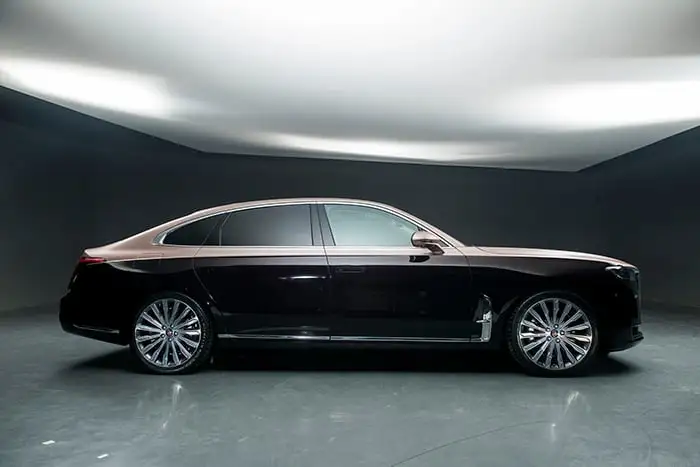 Discover Hong Qi HONGQI H9 Exterior Interior Images.Find all aspects and details of cars.