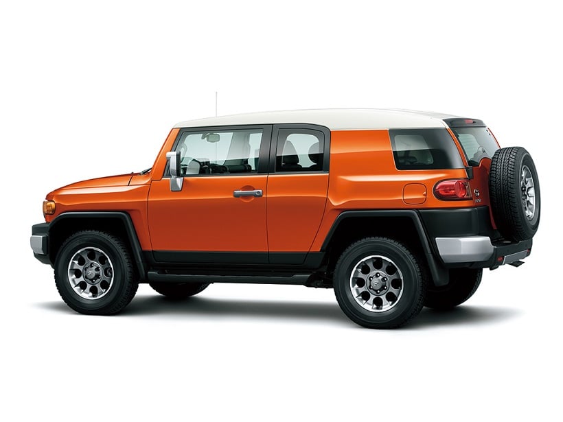 Discover Toyota Toyota FJ Cruiser Exterior Interior Images.Find all aspects and details of cars.