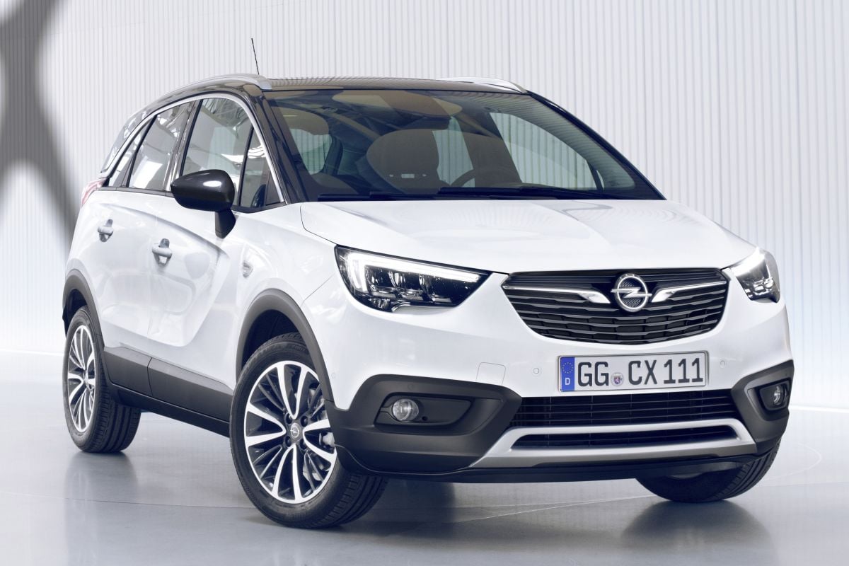 Discover Opel Opel Crossland X Exterior Interior Images.Find all aspects and details of cars.