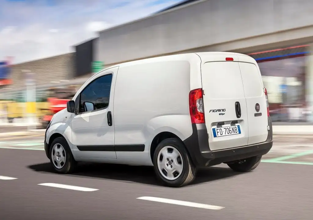 Discover Fiat Fiat Fiorino Exterior Interior Images.Find all aspects and details of cars.