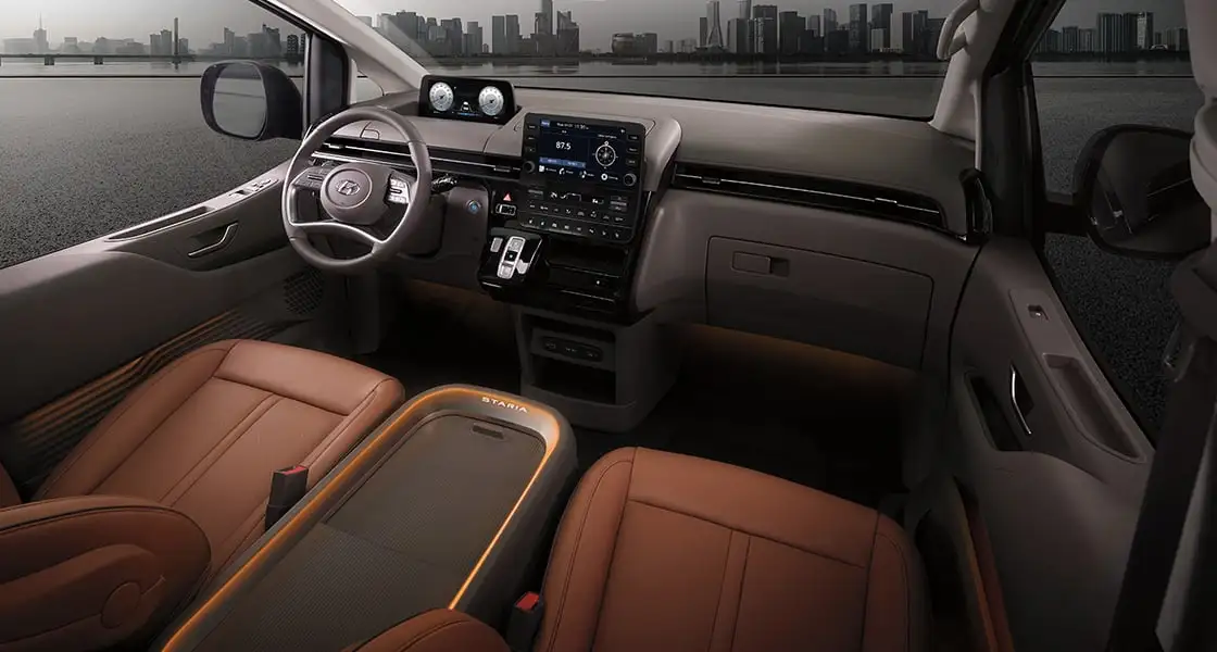 Discover Hyundai Hyundai Staria Exterior Interior Images.Find all aspects and details of cars.