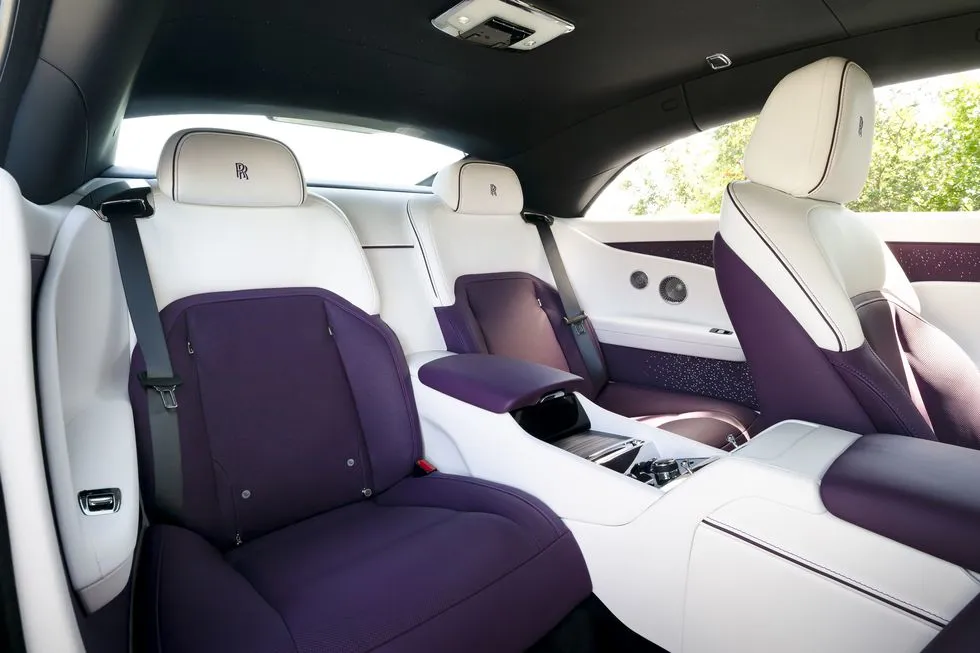 Discover Rolls-Royce Rolls-Royce Spectre Exterior Interior Images.Find all aspects and details of cars.