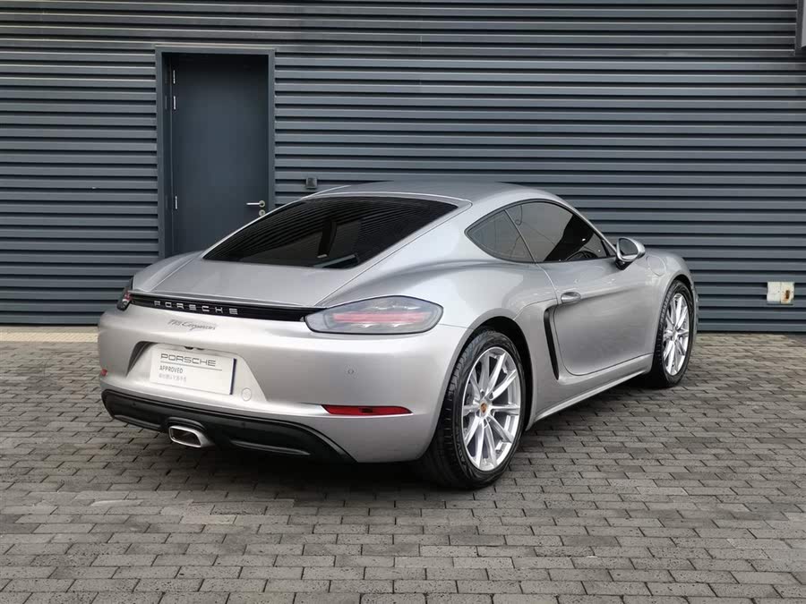 Discover undefined undefined Exterior Interior Images.Find all aspects and details of cars.