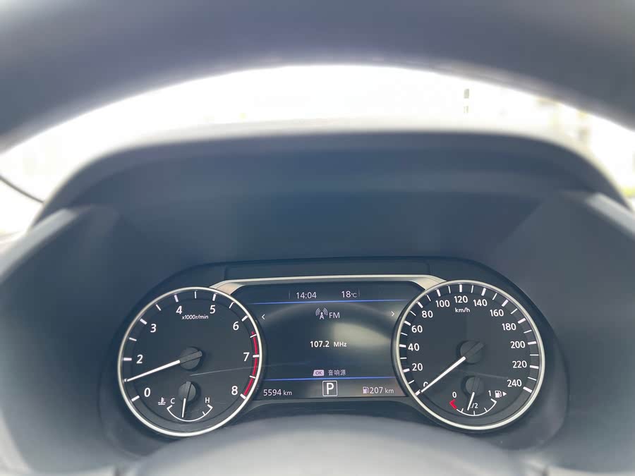 Discover undefined undefined Exterior Interior Images.Find all aspects and details of cars.