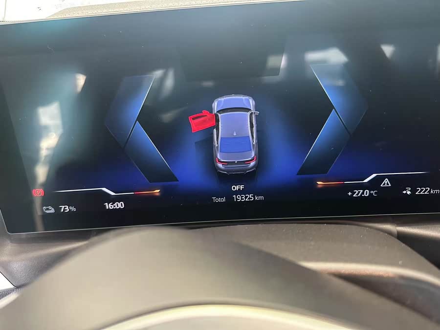 BMW i3 2022 eDrive 35 L