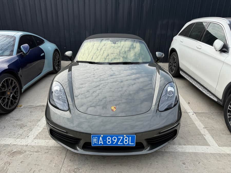 Discover undefined undefined Exterior Interior Images.Find all aspects and details of cars.