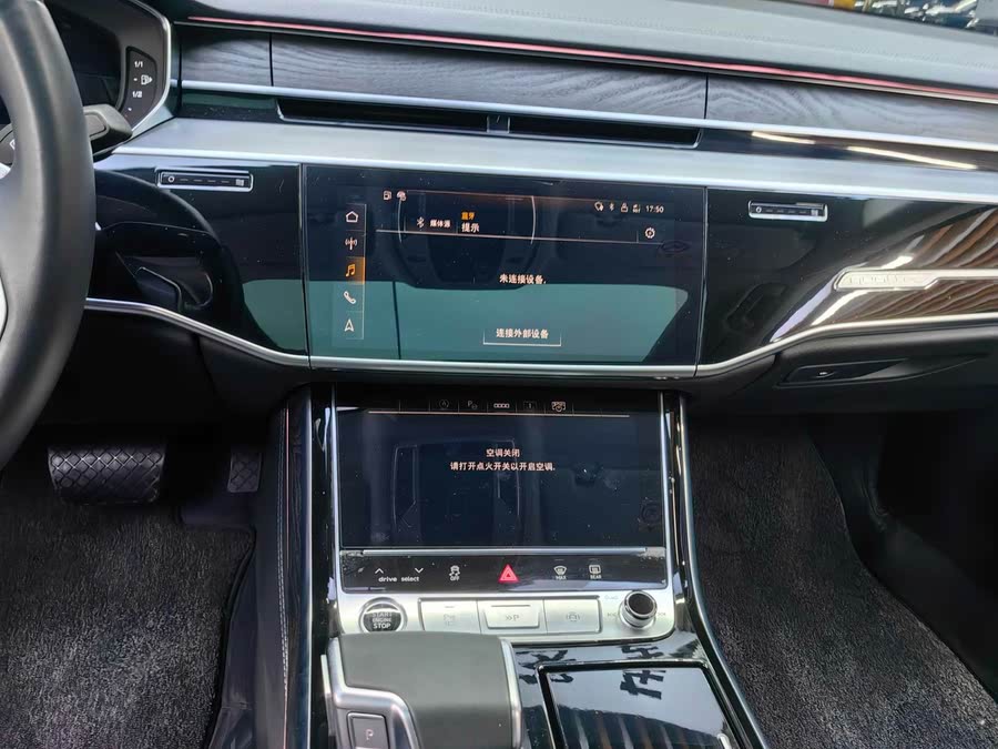 Discover undefined undefined Exterior Interior Images.Find all aspects and details of cars.