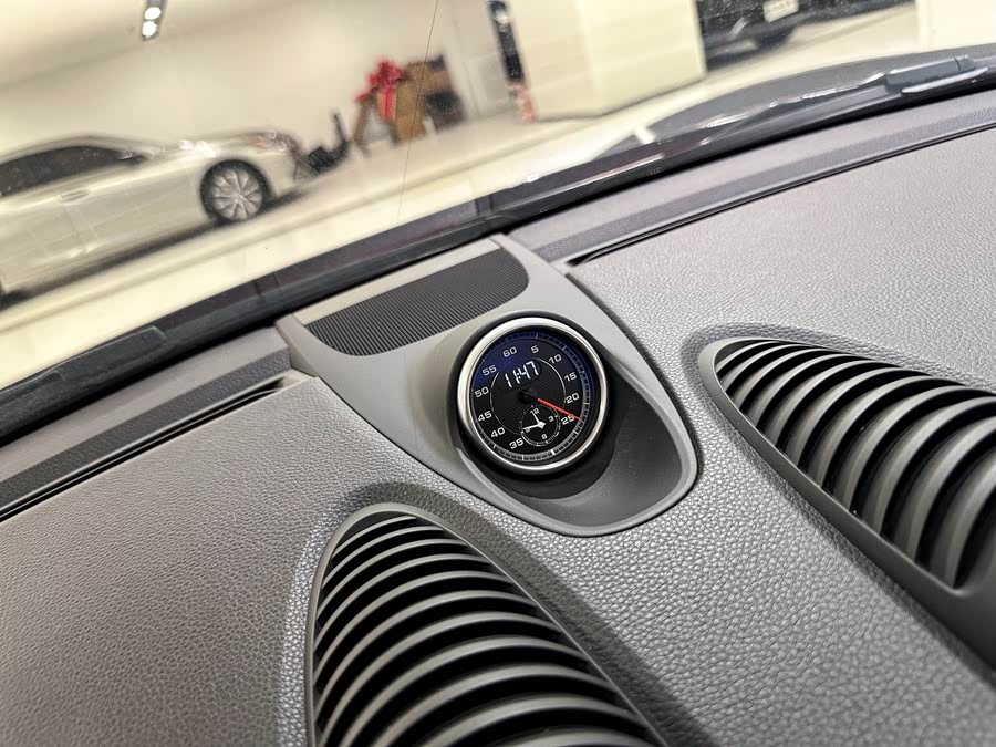Discover undefined undefined Exterior Interior Images.Find all aspects and details of cars.