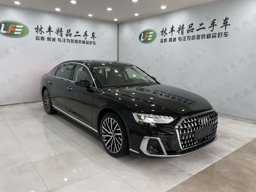 Discover undefined undefined Exterior Interior Images.Find all aspects and details of cars.