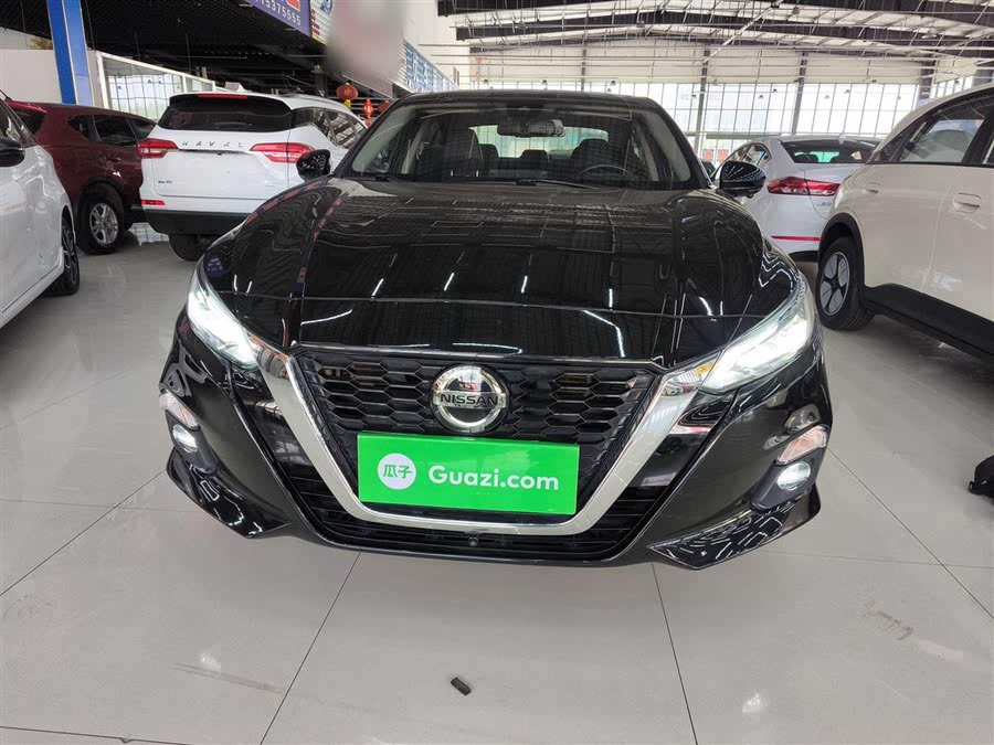 Discover undefined undefined Exterior Interior Images.Find all aspects and details of cars.