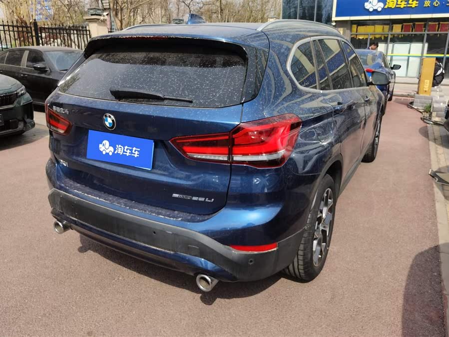 Discover undefined undefined Exterior Interior Images.Find all aspects and details of cars.