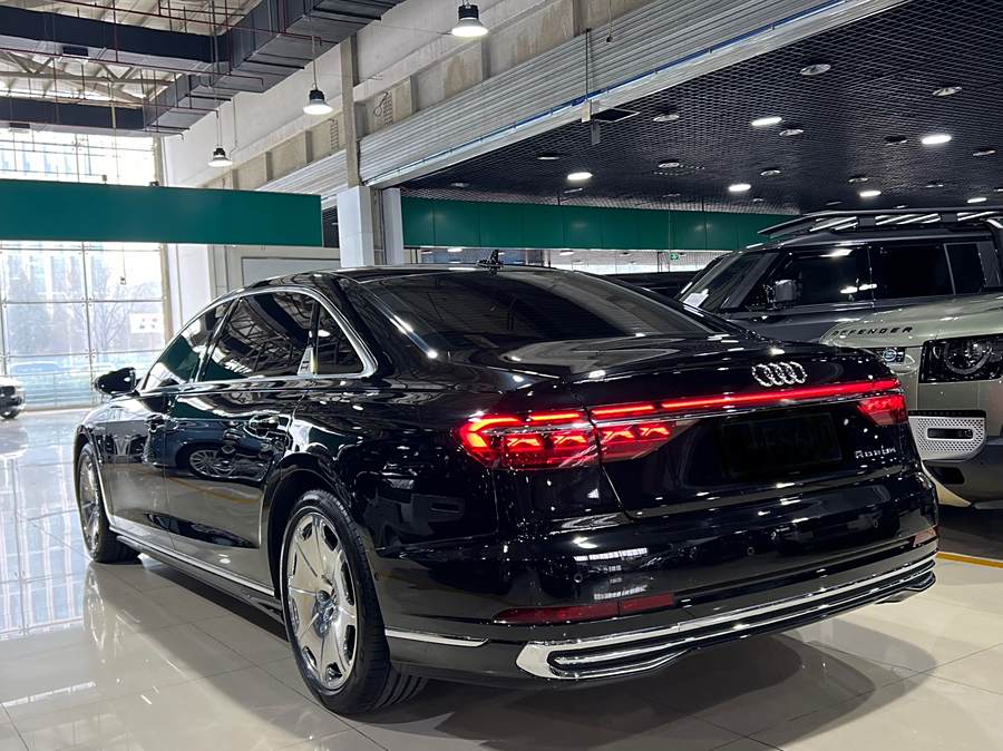 Discover undefined undefined Exterior Interior Images.Find all aspects and details of cars.
