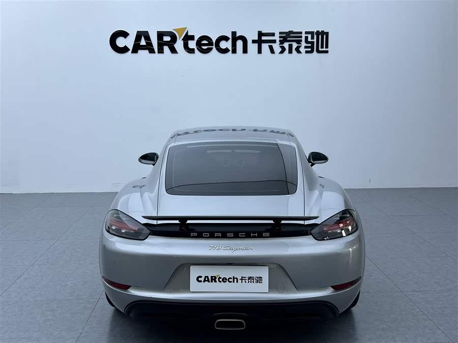 Discover undefined undefined Exterior Interior Images.Find all aspects and details of cars.