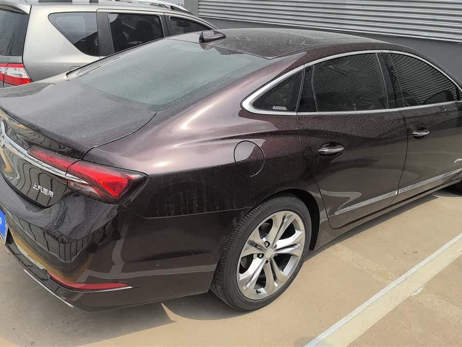 Discover undefined undefined Exterior Interior Images.Find all aspects and details of cars.