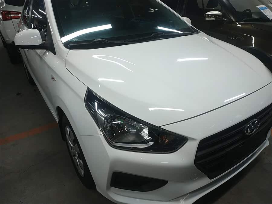 Discover undefined undefined Exterior Interior Images.Find all aspects and details of cars.