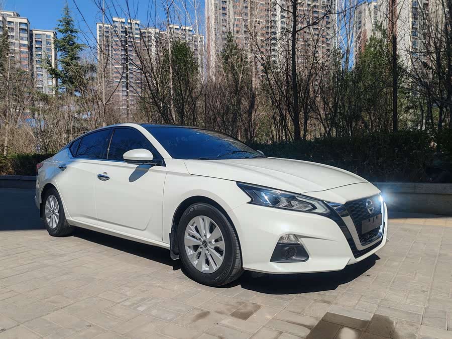 Discover undefined undefined Exterior Interior Images.Find all aspects and details of cars.