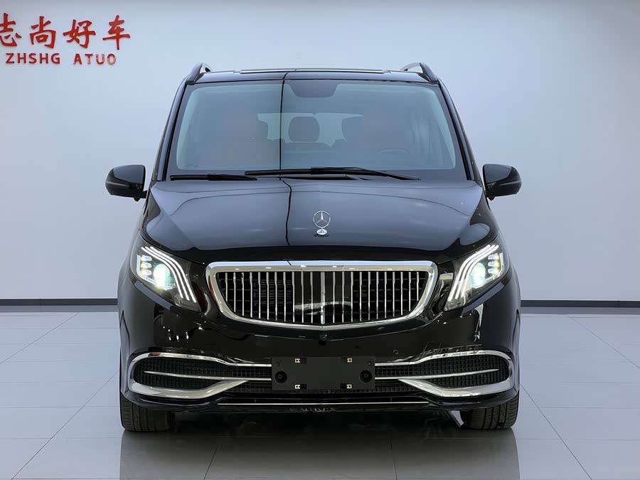 Discover undefined undefined Exterior Interior Images.Find all aspects and details of cars.