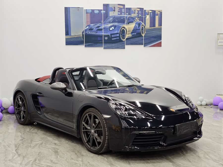 Discover undefined undefined Exterior Interior Images.Find all aspects and details of cars.