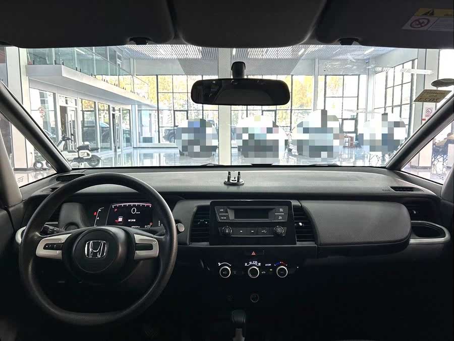 Discover undefined undefined Exterior Interior Images.Find all aspects and details of cars.