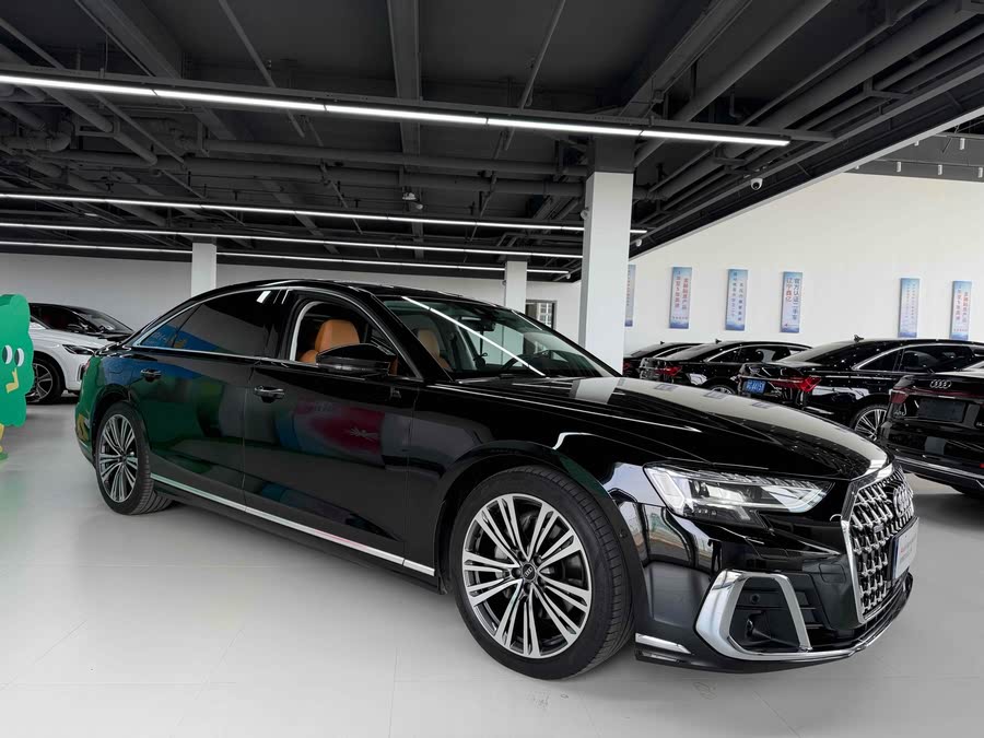 Discover undefined undefined Exterior Interior Images.Find all aspects and details of cars.