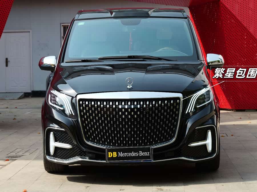 Discover undefined undefined Exterior Interior Images.Find all aspects and details of cars.