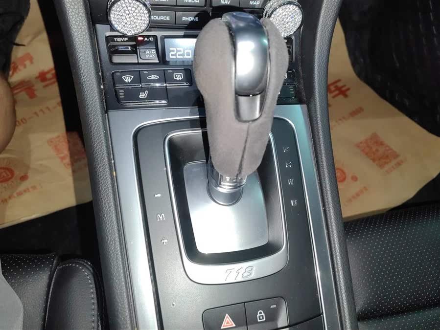 Discover undefined undefined Exterior Interior Images.Find all aspects and details of cars.
