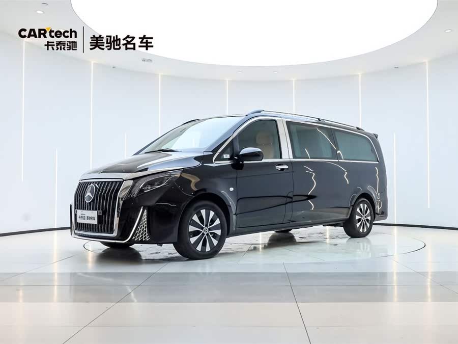 Discover undefined undefined Exterior Interior Images.Find all aspects and details of cars.