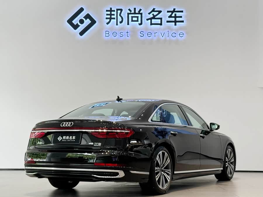 Discover undefined undefined Exterior Interior Images.Find all aspects and details of cars.