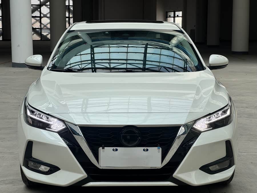 Discover undefined undefined Exterior Interior Images.Find all aspects and details of cars.