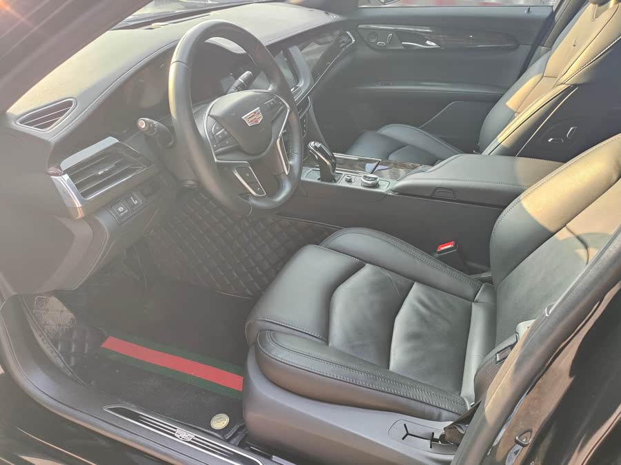Discover undefined undefined Exterior Interior Images.Find all aspects and details of cars.