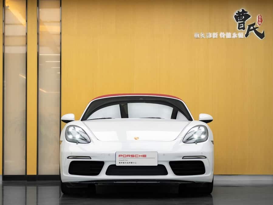 Discover undefined undefined Exterior Interior Images.Find all aspects and details of cars.