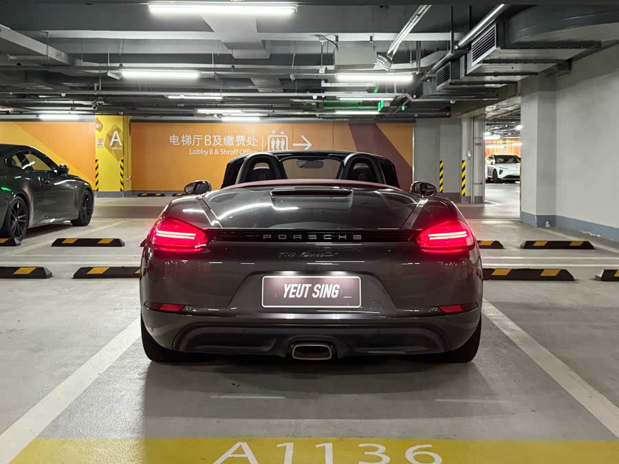 Discover undefined undefined Exterior Interior Images.Find all aspects and details of cars.