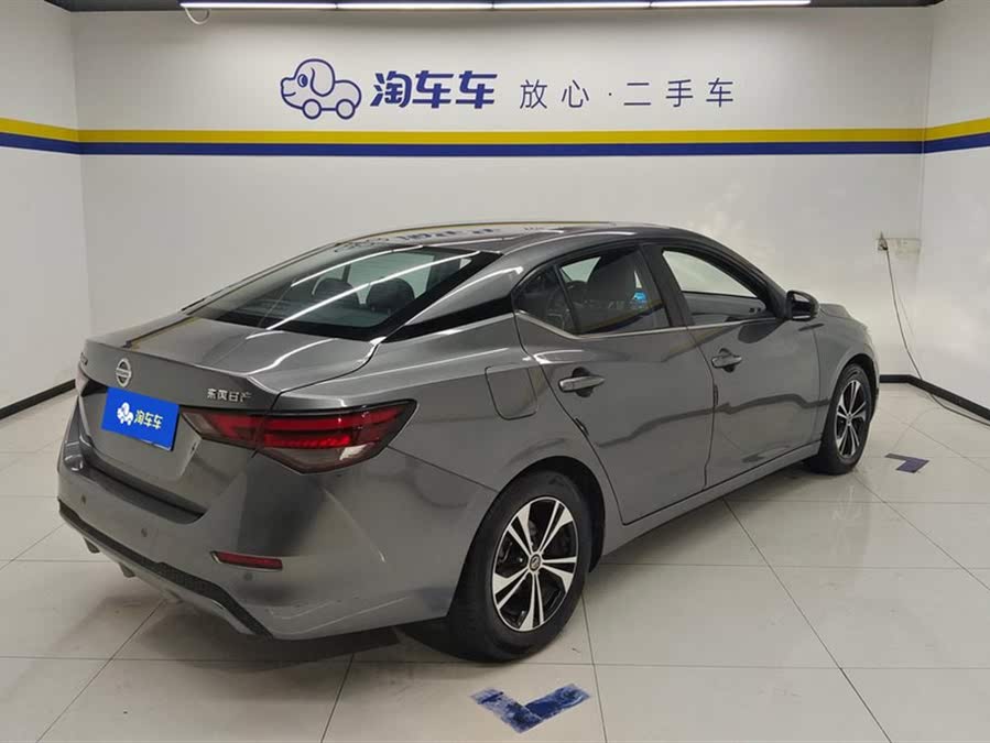 Discover undefined undefined Exterior Interior Images.Find all aspects and details of cars.