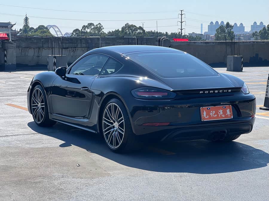Discover undefined undefined Exterior Interior Images.Find all aspects and details of cars.