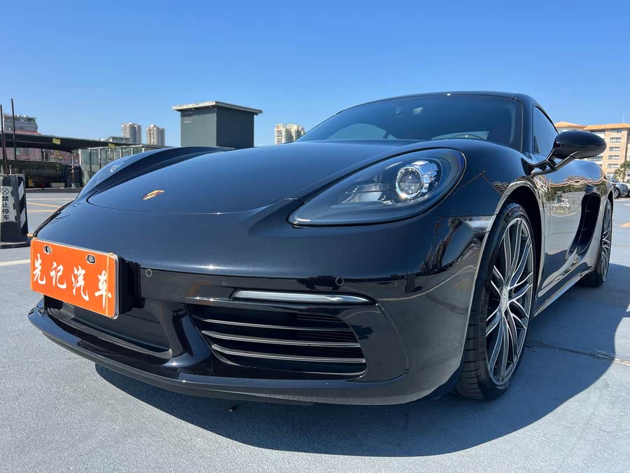 Discover undefined undefined Exterior Interior Images.Find all aspects and details of cars.