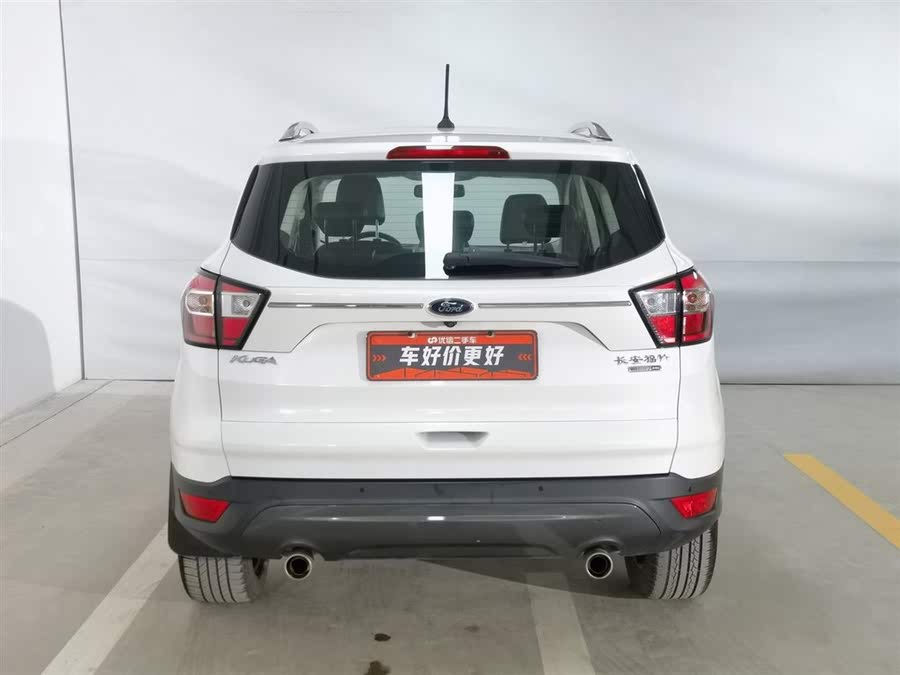 Discover undefined undefined Exterior Interior Images.Find all aspects and details of cars.