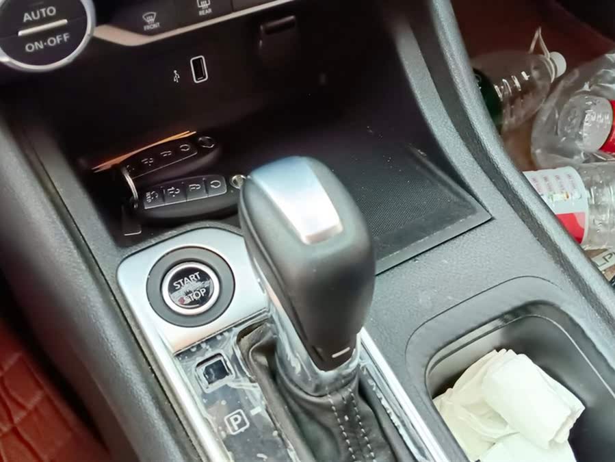 Discover undefined undefined Exterior Interior Images.Find all aspects and details of cars.