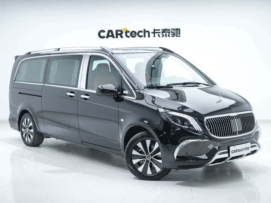 Discover undefined undefined Exterior Interior Images.Find all aspects and details of cars.