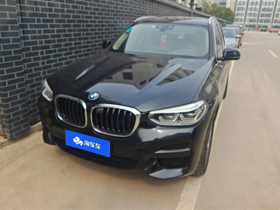 Discover undefined undefined Exterior Interior Images.Find all aspects and details of cars.