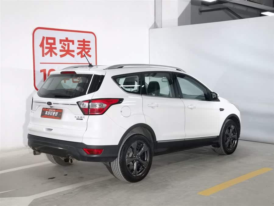 Discover undefined undefined Exterior Interior Images.Find all aspects and details of cars.
