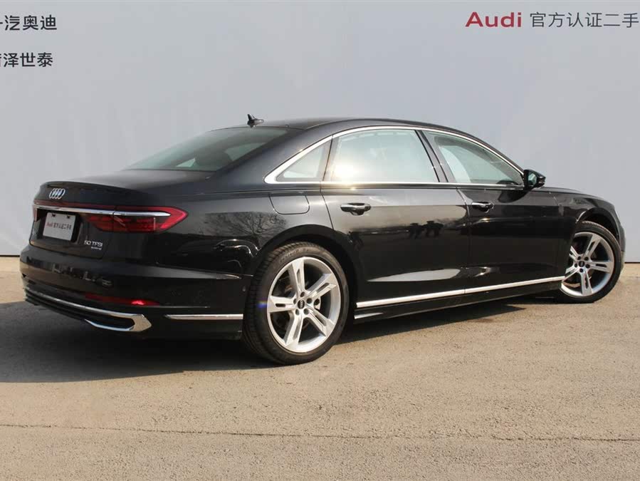 Discover undefined undefined Exterior Interior Images.Find all aspects and details of cars.