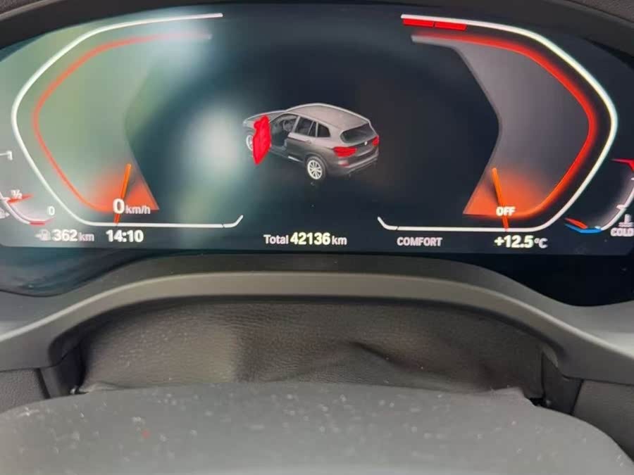 Discover undefined undefined Exterior Interior Images.Find all aspects and details of cars.