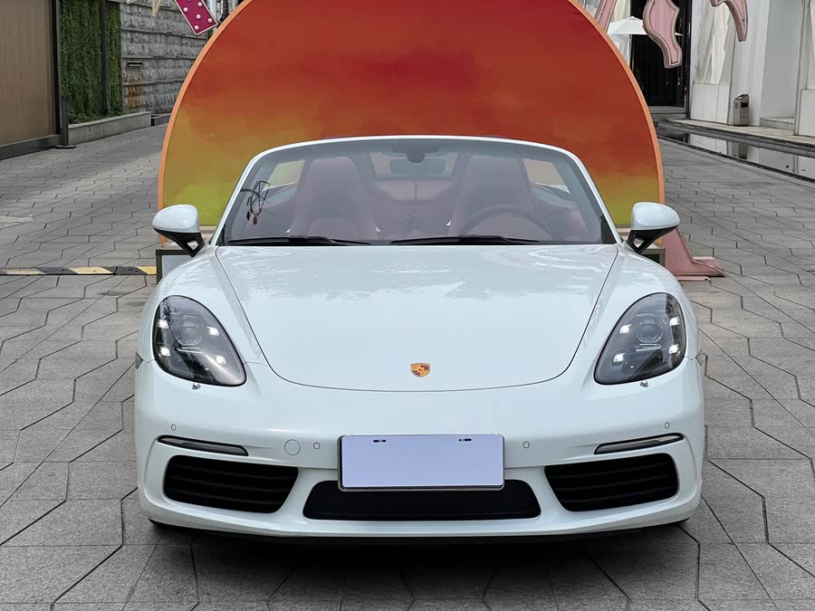 Discover undefined undefined Exterior Interior Images.Find all aspects and details of cars.